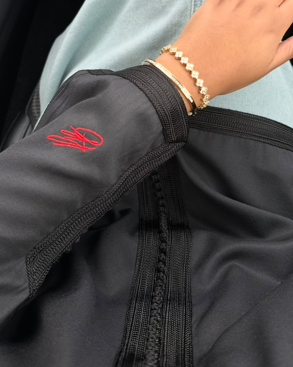 Women Signature Tee